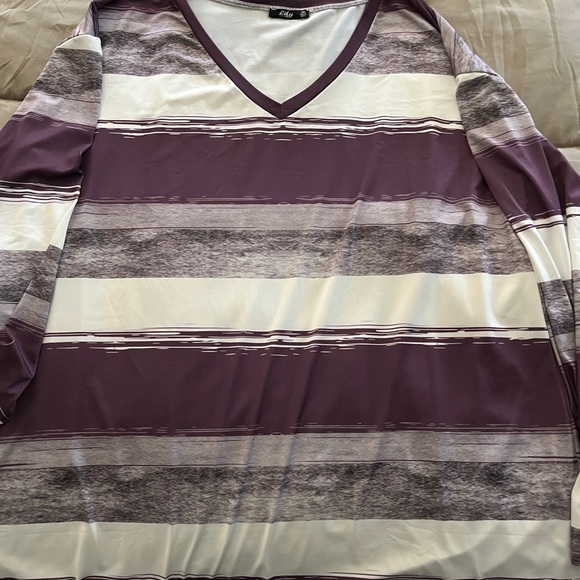 Long-sleeve woman’s shirt - Picture 4 of 10